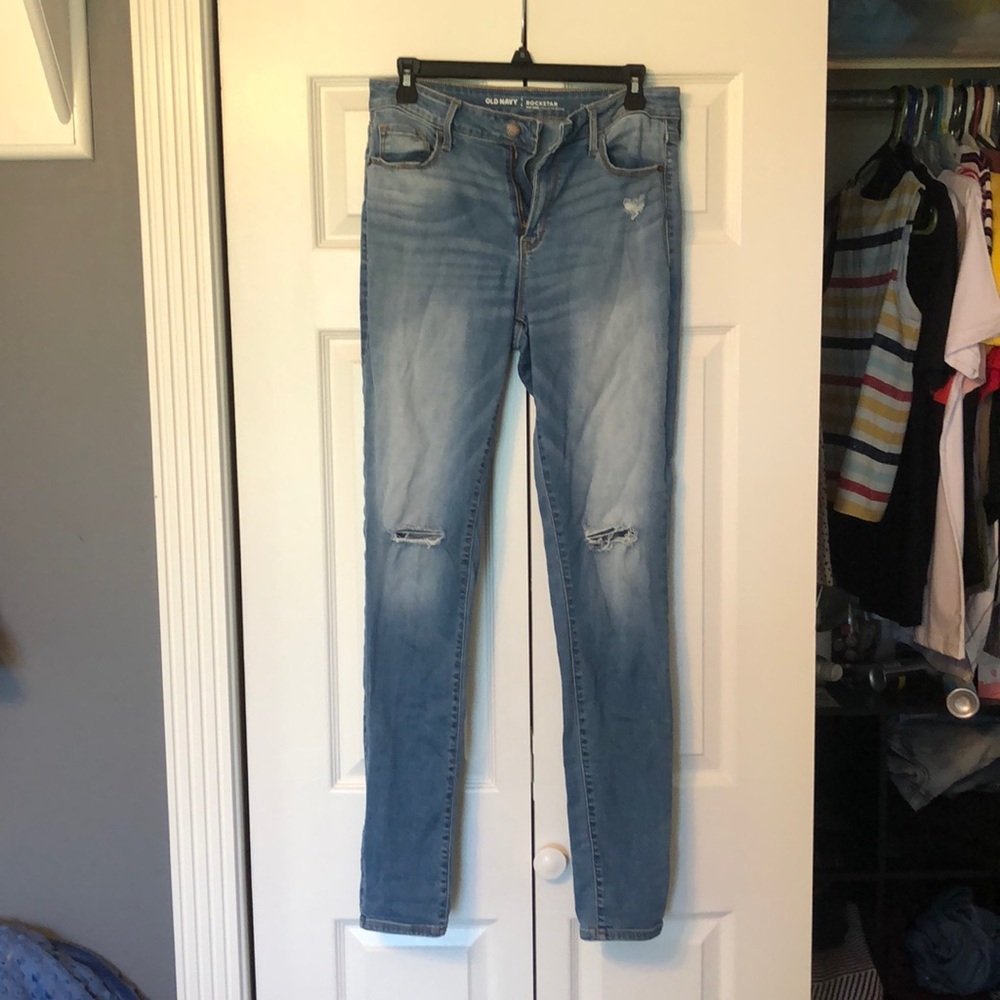 Old navy women’s ripped jeans